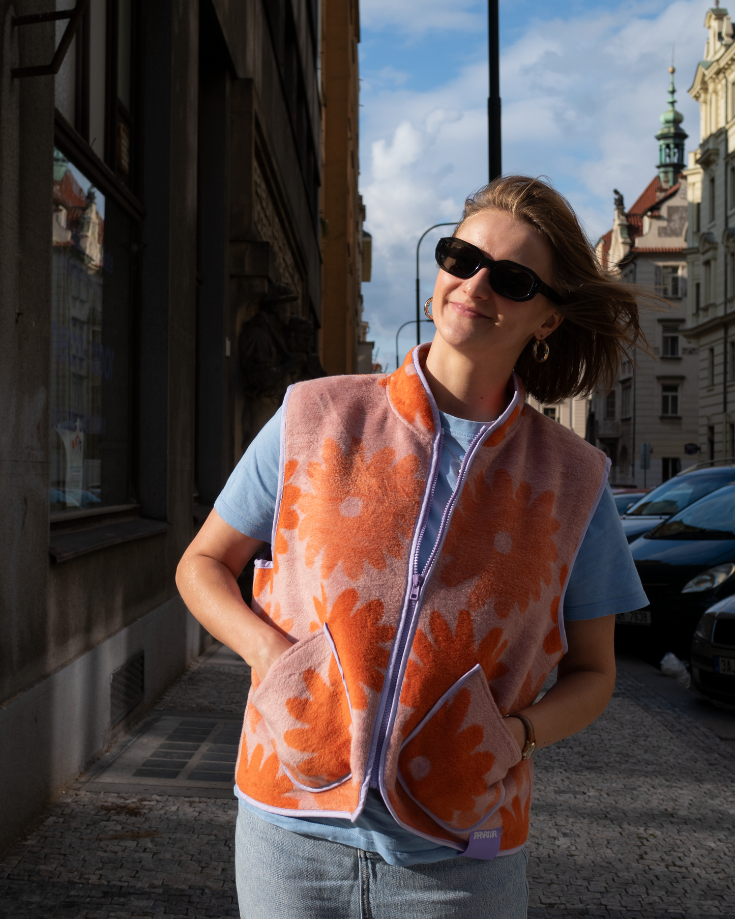 FLOWERS vest