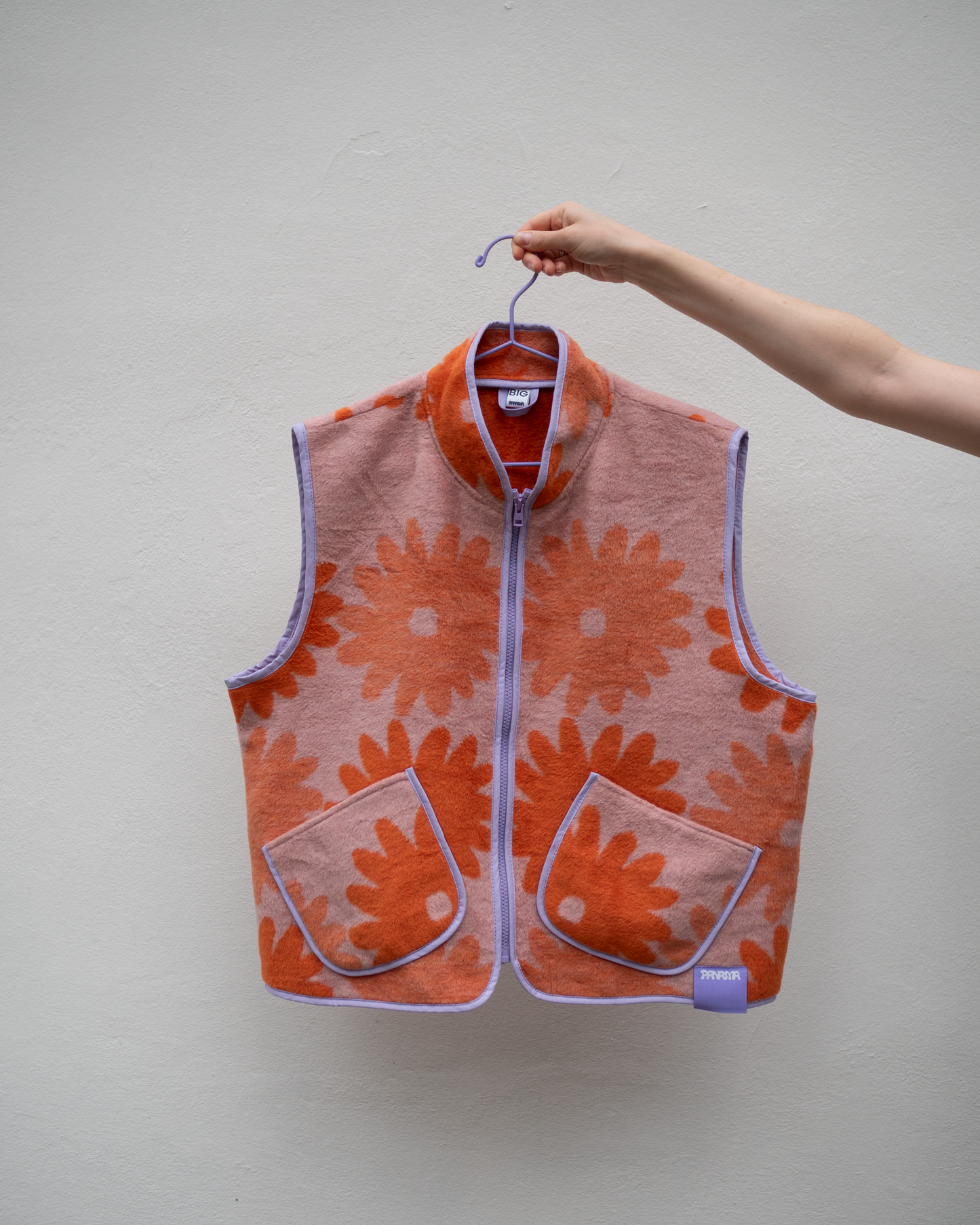 FLOWERS vest