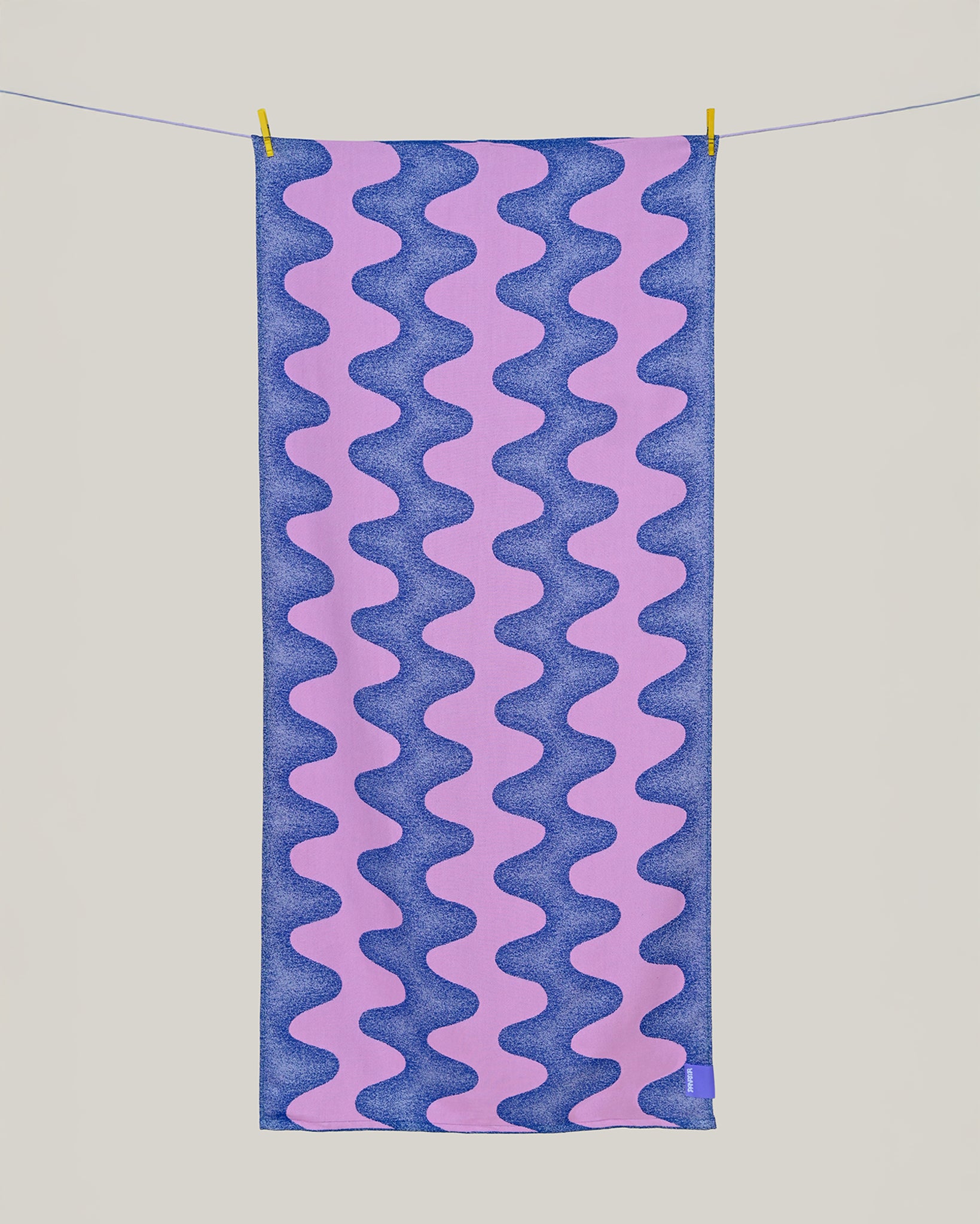 niebiesko-różowy ręcznik plażowy FALE