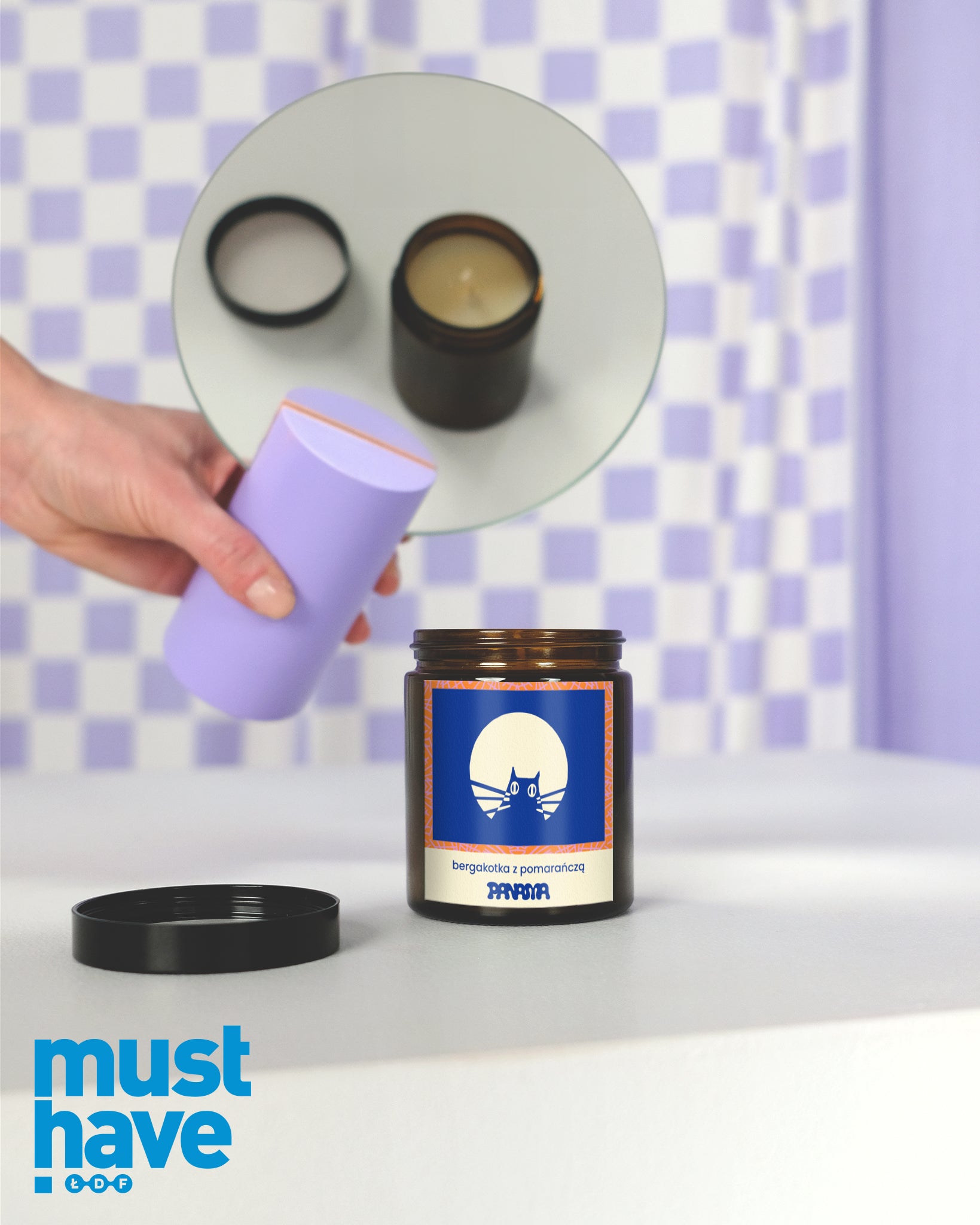 Świeczka sojowa BERGAKOTKA Z POMARAŃCZĄ, o zapachu bergamotki z pomarańczą, część mini setu HARCE nagrodzonego wyróżnieniem MUST HAVE 2024 przez Łódź Design Festival.