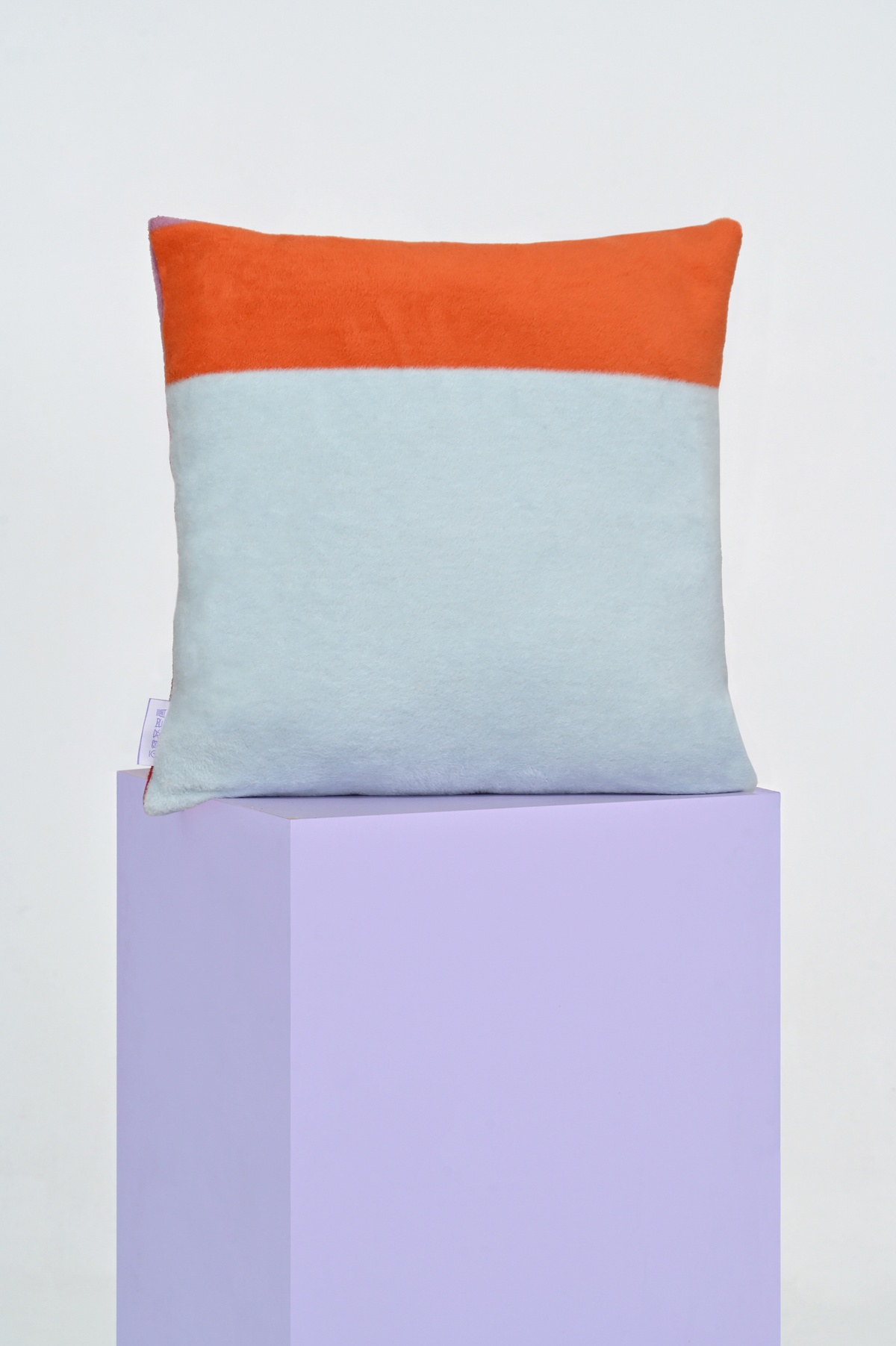 TILES jacquard pillowcase